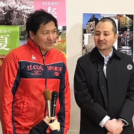 今度はスリムクラブが暴力団関係者の会合で闇営業して無期限謹慎処分