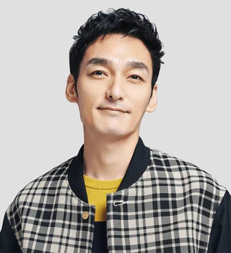 草彅剛が一般女性と結婚　稲垣と香取も祝福「つよポンおめでとう！」木村は「おめでとう！」3連発
