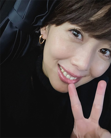 井上和香、ブログで「コロナ日記」公開「40度近くの高熱が出て、嘘のような震え方」
