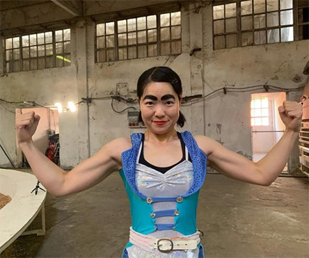 イモトアヤコ、第１子妊娠を「イッテQ」で発表「珍獣ハンターお母ちゃんになろうかと」

