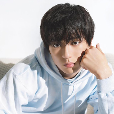 新田真剣佑、父・千葉真一さんの死去に英文コメント「いつも私の心の中にいる」
