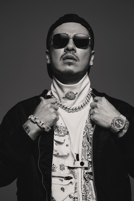  ZeebraとAK-69、コロナ対策で批判の野外音楽フェス出演を謝罪 主催者も謝罪
