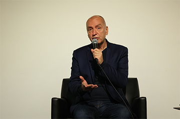 第３４回東京国際映画祭：ワールド・シネマ・カンファレンス「映画界の未来」 
