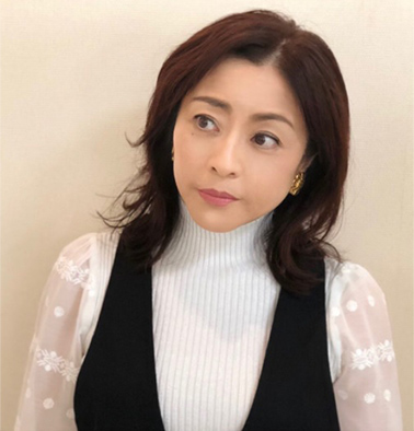 松本明子、コロナ感染「家族と隔離して生活しながら順調に回復」AKB48・小栗有衣も感染 
