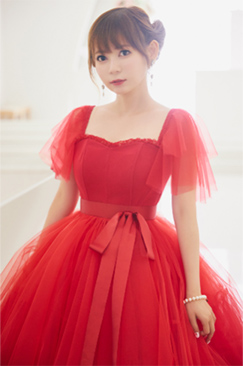 中川翔子、結婚を発表「お嫁にいきます！」