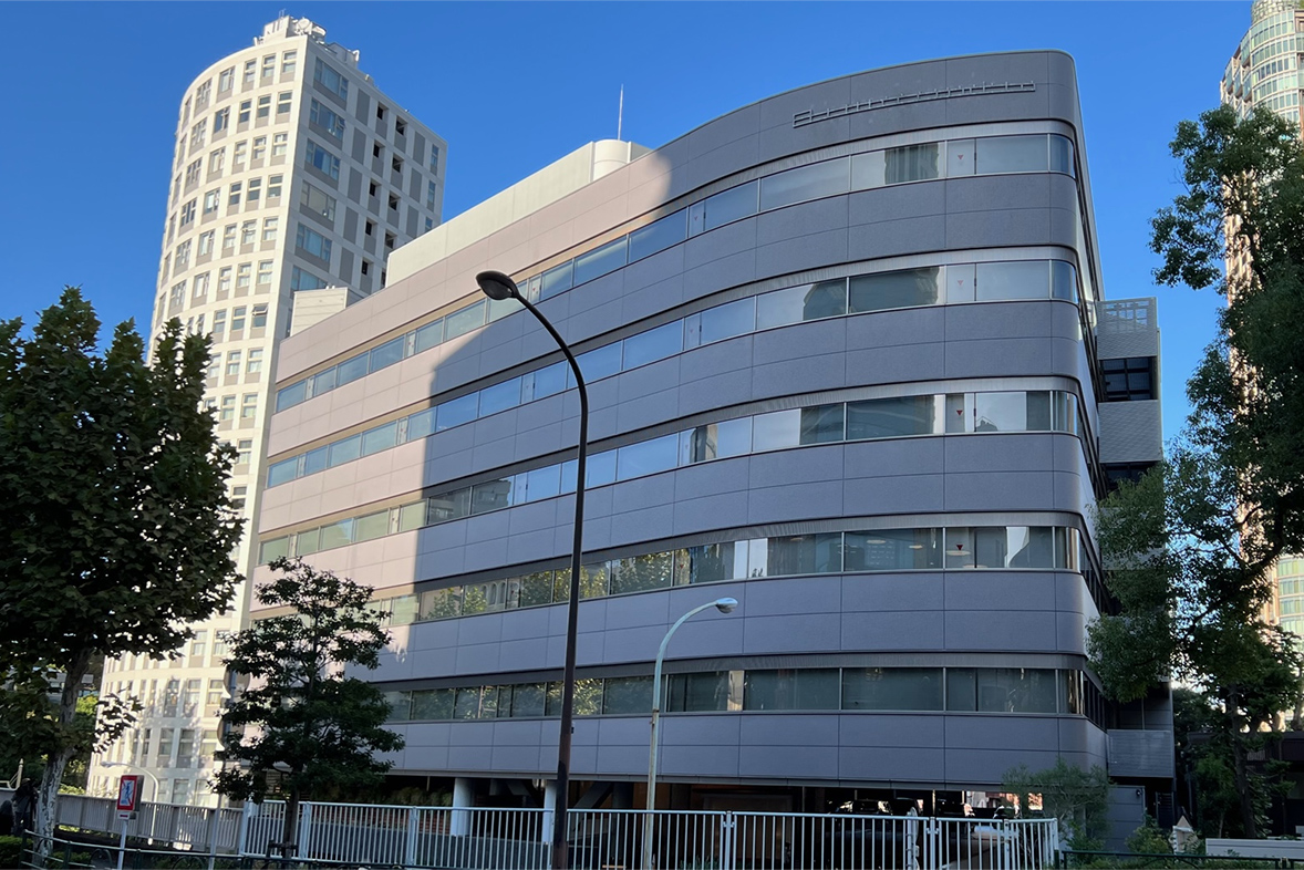 ジャニー氏性被害　元所属タレント2人が米で提訴　損害賠償470億円請求