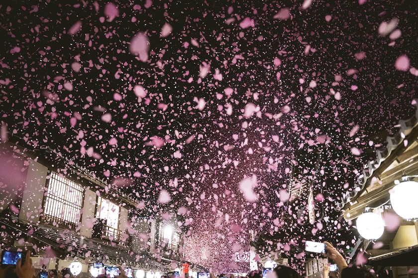 東映太秦映画村が『太秦映画村 / UZUMASA KYOTO VILLAGE 』として第1期リニューアルオープン なにわ男子/長尾謙杜「太秦サポーター」に就任
