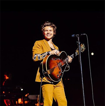 ハリー・スタイルズが強盗被害　ナイフで脅され現金奪われる