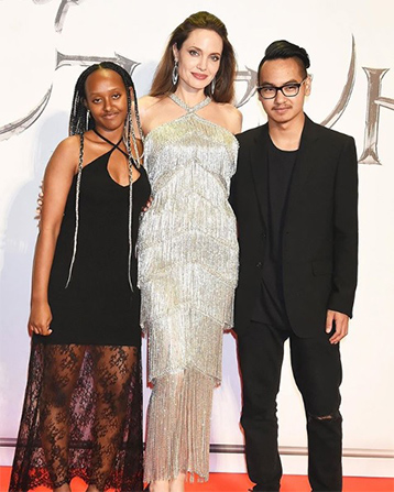 長男マドックス、アンジェリーナの新作映画「クチュール」の助監督を務めクレジットでピット姓を削除
