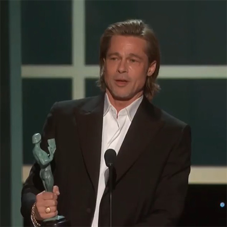 ブラッド・ピットがSAG助演男優賞受賞のスピーチで“離婚ジョーク”　「出会い系サイトのプロフィールに加える」