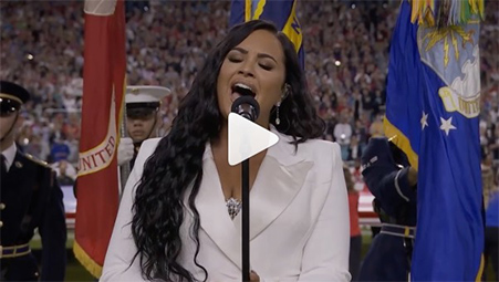 デミ・ロヴァートがスーパーボウルで国家を圧倒的熱唱