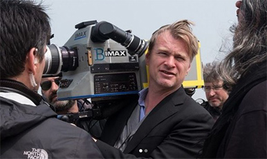 >” クリストファー・ノーラン監督、2021年公開映画の同時配信を発表したワーナーを痛烈非難 
