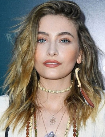  パリス・ジャクソン、父マイケルの子育て秘話を明かす「『獲得する』ことを教わった」
