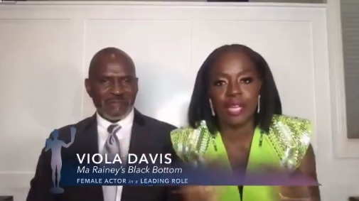 全米映画俳優組合賞（SAG)、「ミナリ」のユン・ヨジョン韓国人初の助演女優賞 チャドウィック・ボーズマンさん主演男優賞　
