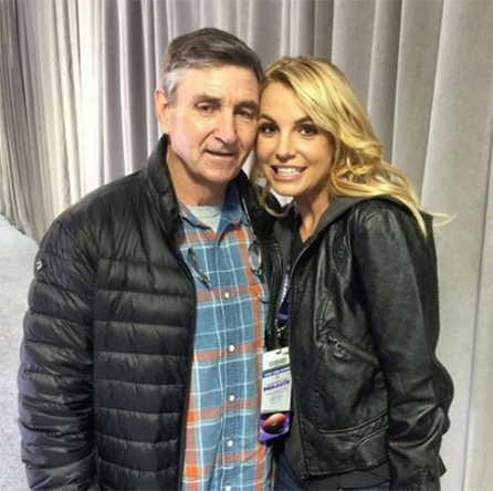 ブリトニー・スピアーズ、裁判所が父親の後見人解除の請求を却下
