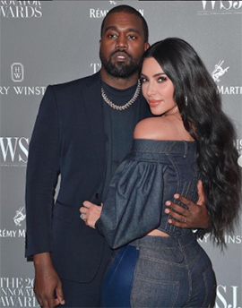 キム・カーダシアンとカニエ・ウェスト、離婚協議中にディナー楽しむ 
