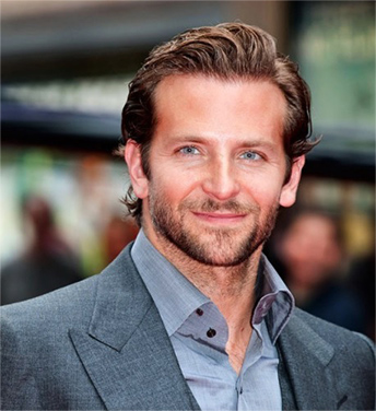 ブラッドリー・クーパー、NYの地下鉄でナイフを突きつけられた恐怖体験告白 
