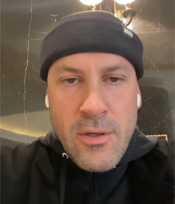 ウクライナ出身のダンサー、キエフから動画を投稿しメッセージ「国全体で戦争に参加するよう呼びかけられている」 
