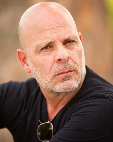 ブルース・ウィリスの失語症・俳優引退発表で　ラジー賞がウィリスの「最低演技賞」撤回 
