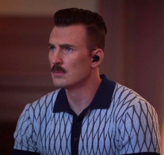 クリス・エヴァンス、映画「グレイマン」のプレミアにデート相手募集　チャリティでVIPプレゼント
