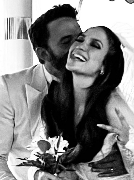 ベン・アフレック&ジェニファー・ロペス、2度目の結婚式と結婚披露宴 
