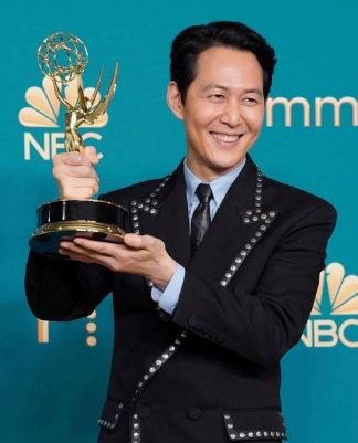 第74回エミー賞、「イカゲーム」が監督賞、主演男優賞など6冠
