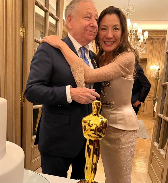 ミシェル・ヨー、元フェラーリCEOと19年間の婚約の末に結婚