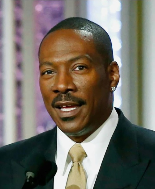 エディ・マーフィとペイジ・ブッチャーが12年の交際を経て結婚　カリブ海でプライベートウエディング