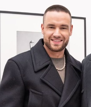 ワン・ダイレクションのリアム・ペインさん転落死　強力な薬物の影響下の可能性　1か月前にレコード会社が契約解除