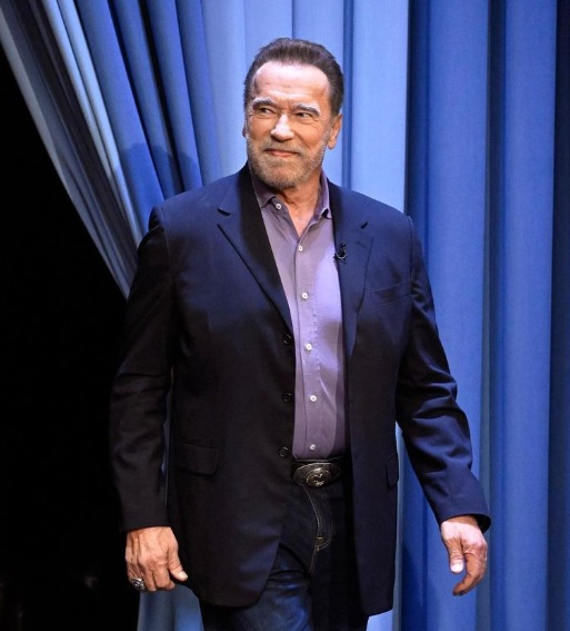 >アーノルド・シュワルツェネッガー、自宅の郵便受けに爆弾の通報でロス市警出動