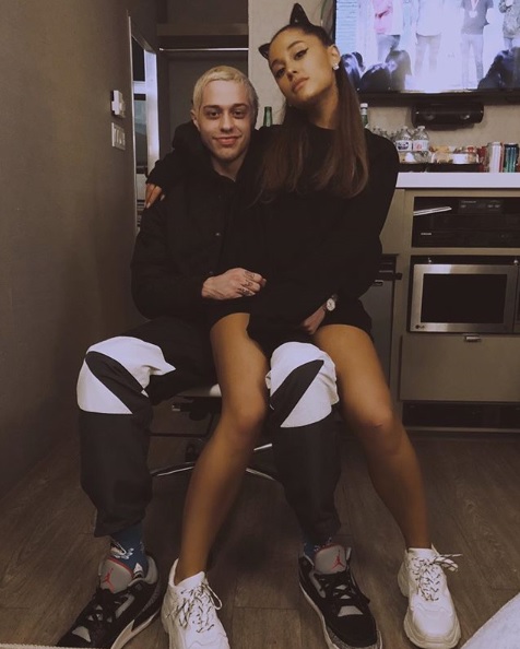 アリアナ・グランデ