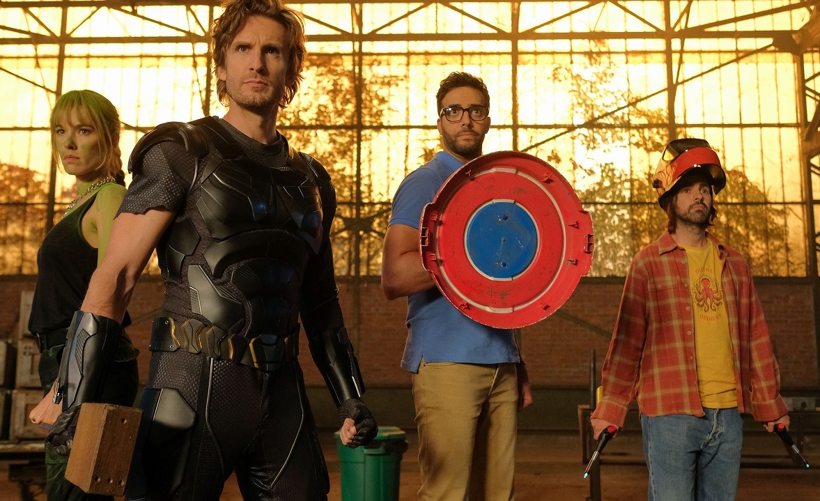 「バッドマン　史上最低のスーパーヒーロー」米アメコミヒーローをリスペクトする爆笑＆痛快アクション・コメディ
