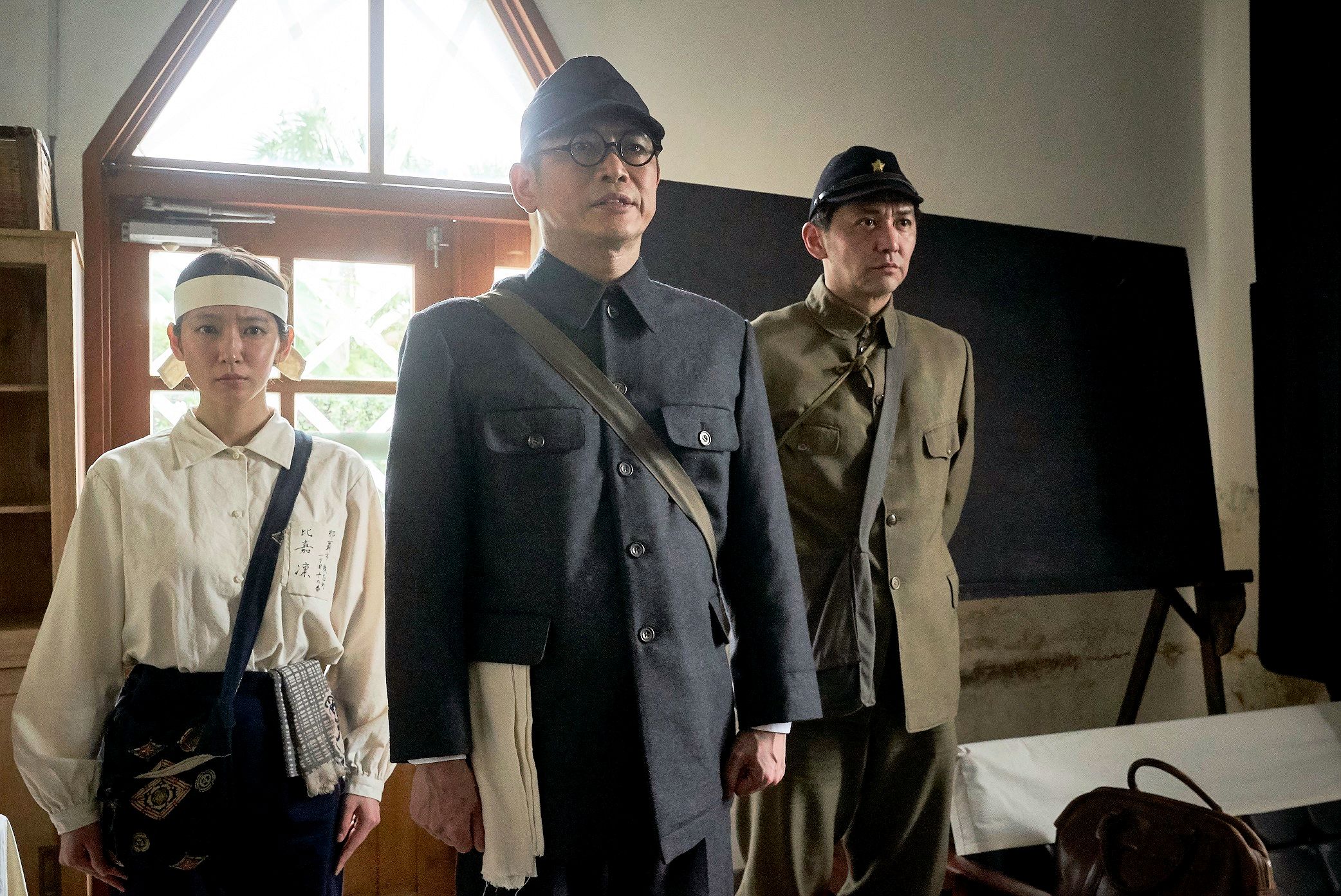 「島守の塔」　太平洋戦争末期の凄惨な地上戦「沖縄戦」で県民の命を守ろうとした県知事らの苦闘を描く 
