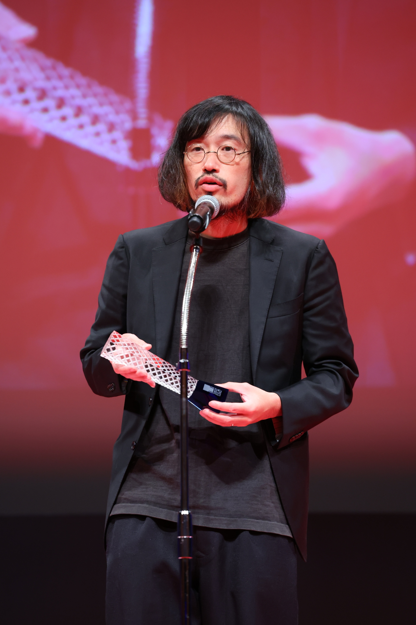 第35回東京国際映画祭閉幕　「ザ・ビースト」が東京グランプリなど3冠　稲垣吾郎主演「窓辺にて」観客賞