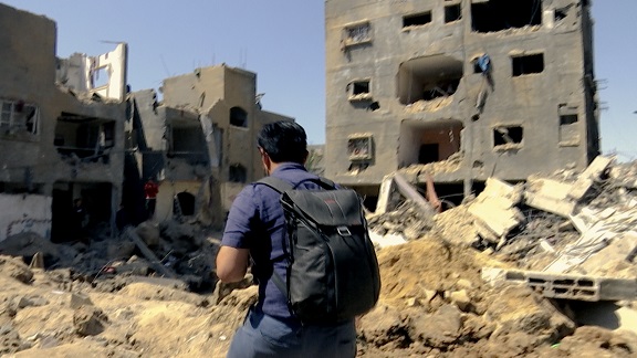 「戦場記者」ガザ、ウクライナなど戦争の現場で取材する日本人特派員の迫真のドキュメント
