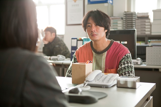 チョン・イル「高速道路家族」の初日舞台挨拶に来日登壇
