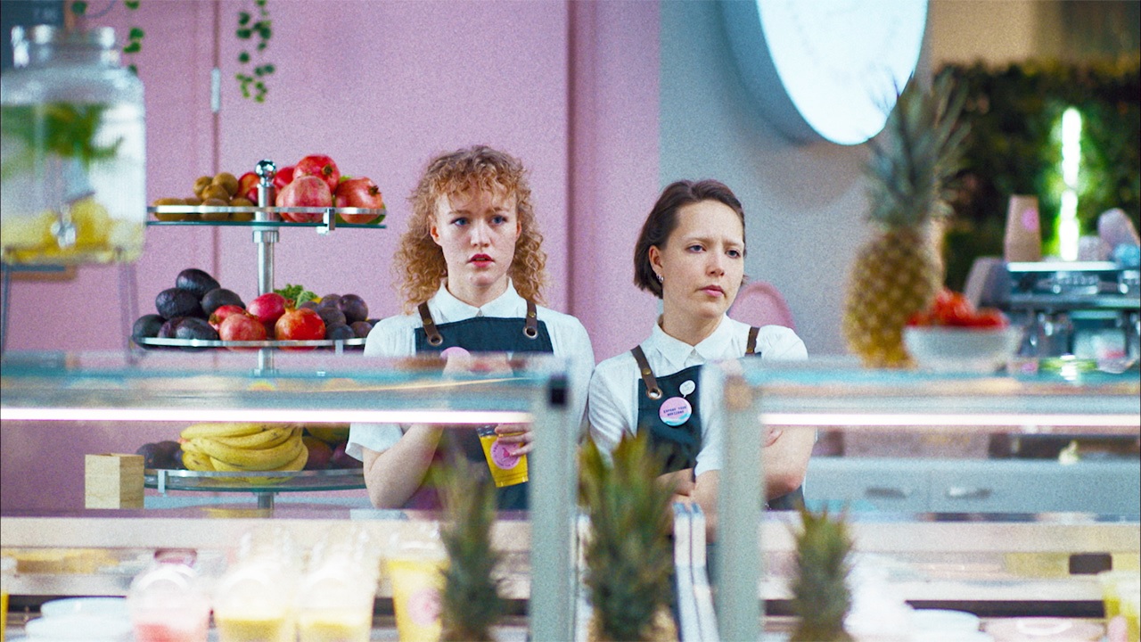 「ガール・ピクチャー」3人の少女の波乱の青春をスタイリッシュに描いたフィンランド映画