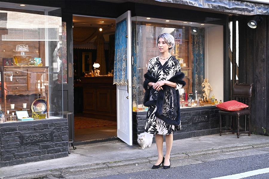 映画「魔女の香水」黒木瞳演じる“魔女さん”は渋谷の伝説のマダムをモチーフにしていた?!