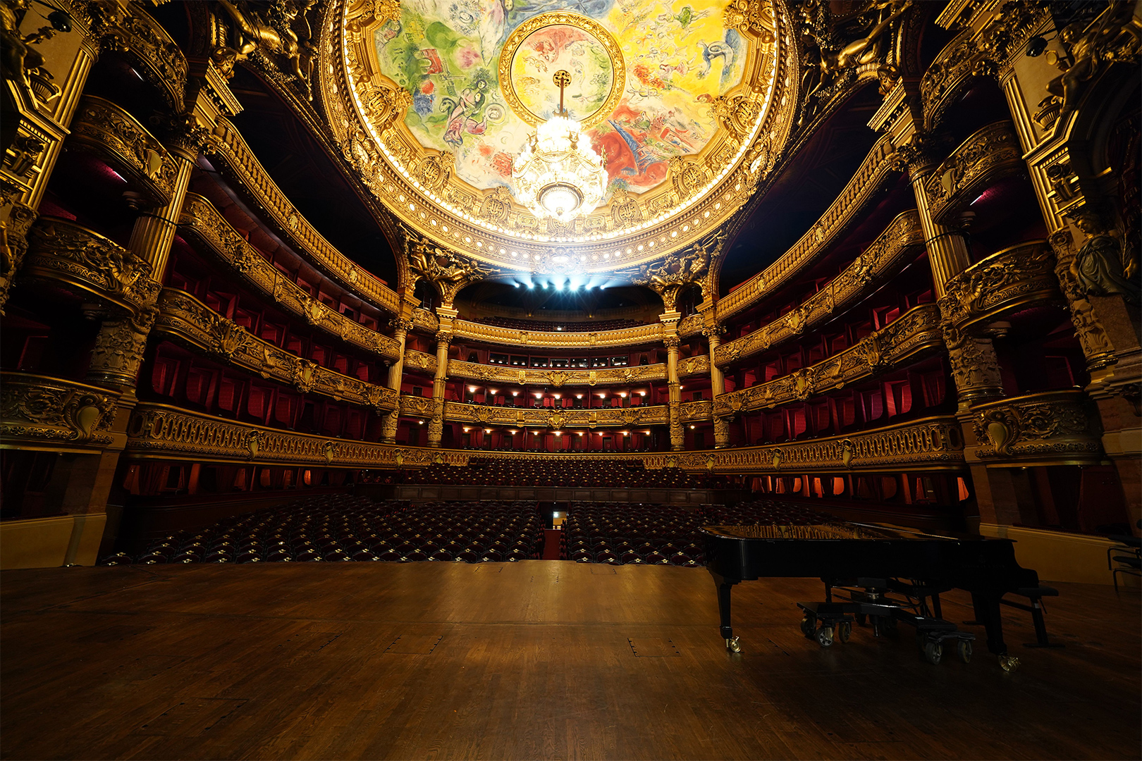 「テノール！ 人生はハーモニー」その日暮らしの青年がオペラに挑戦する人生賛歌
