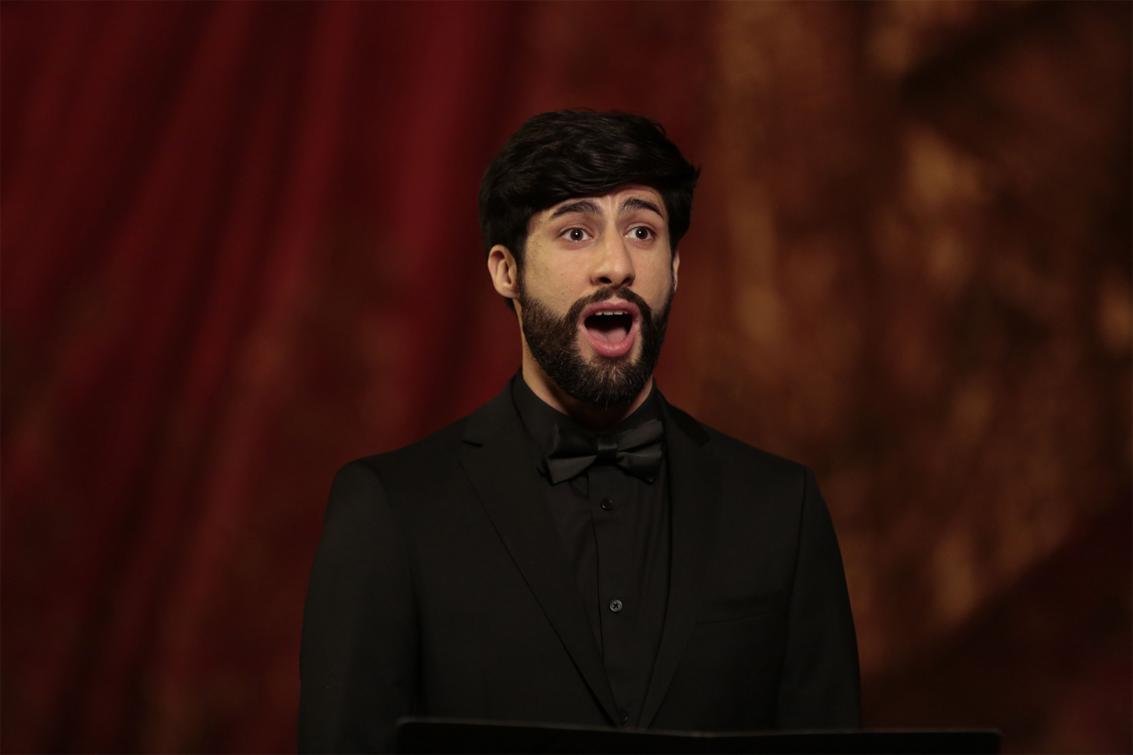 「テノール！ 人生はハーモニー」その日暮らしの青年がオペラに挑戦する人生賛歌
