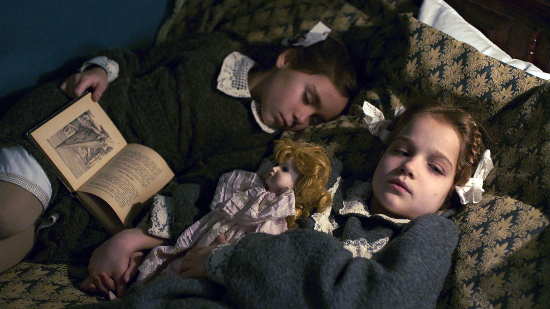 ウクライナ復興支援 映画「キャロル・オブ・ザ・ベル 家族の絆を奏でる詩」公開記念　ミニコンサート付チャリティ試写会
