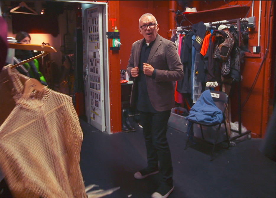 マドンナ誕生日記念「ジャンポール・ゴルチエのファッション競争劇」出演シーン解禁
