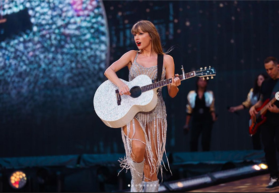 テイラー・スウィフト、「Eras Tour」のコンサート映画上映を発表