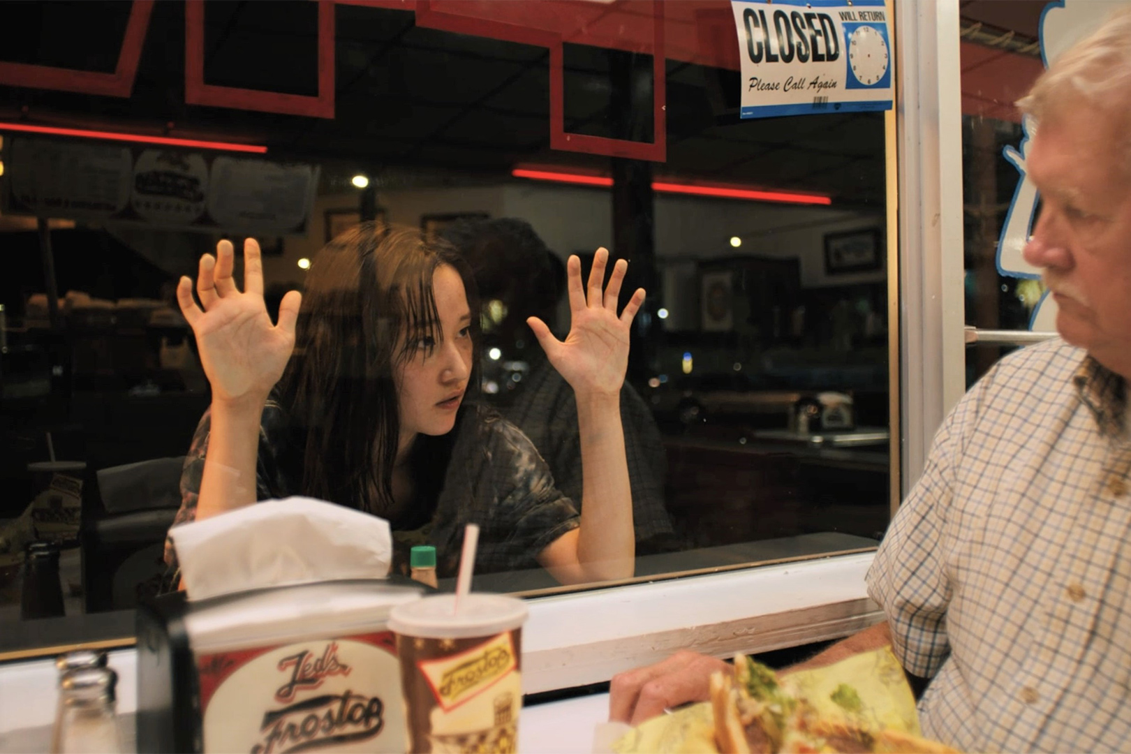 「モナ・リザ アンド ザ ブラッドムーン」　主演チョン・ジョンソとケイト・ハドソンのインタビュー映像公開