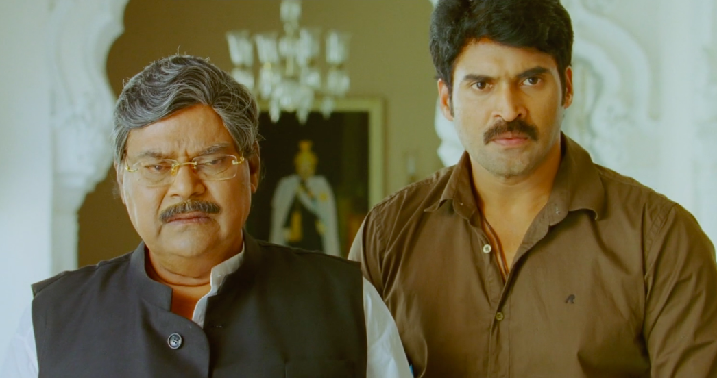 「ザ・フェイス」ラーム・チャラン主演の大ヒット・ハイパーアクション