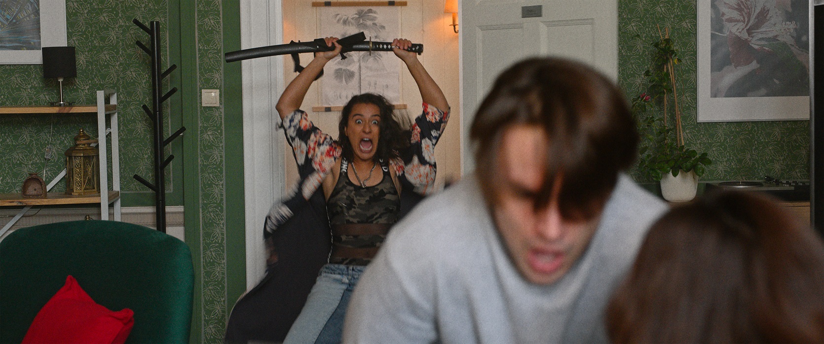 「キラー・ナマケモノ」特別映像＆マシュー・グッドヒュー監督インタビュー公開