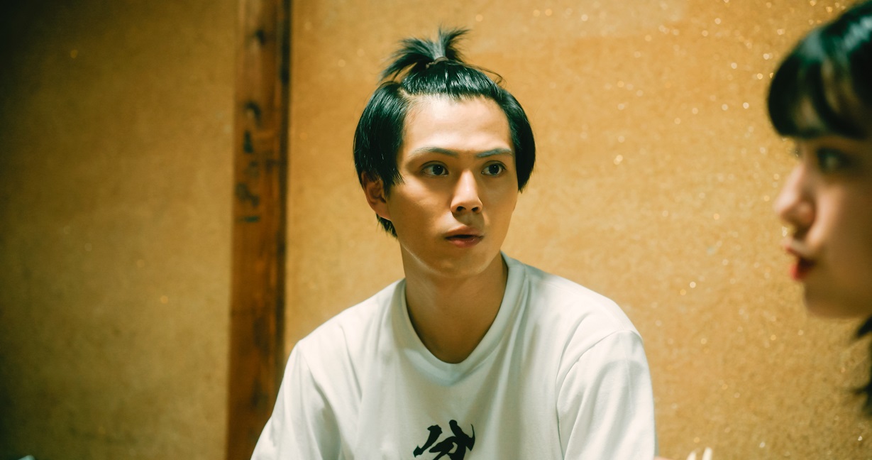 映画「威風堂々～奨学金って言い方やめてもらっていいですか？～」 メインビジュアル解禁