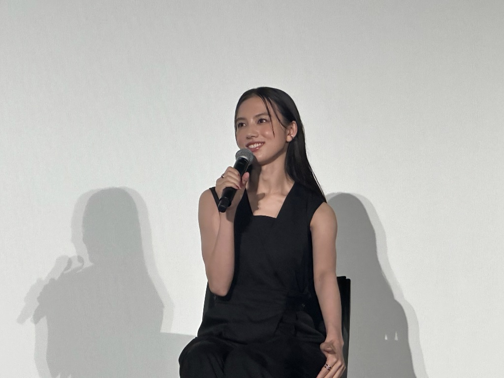 「青春１８×２ 君へと続く道」ロングラン御礼舞台挨拶　清原果那、藤井道人監督登壇