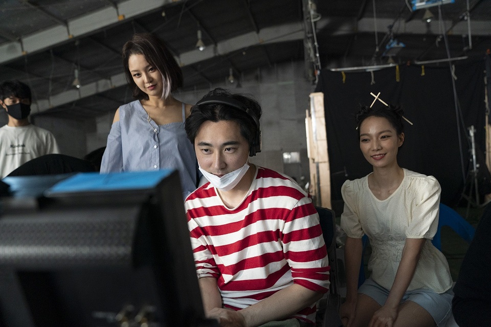 韓国気鋭のホラー監督集結「怪談晩餐」　監督インタビューとメイキング写真解禁