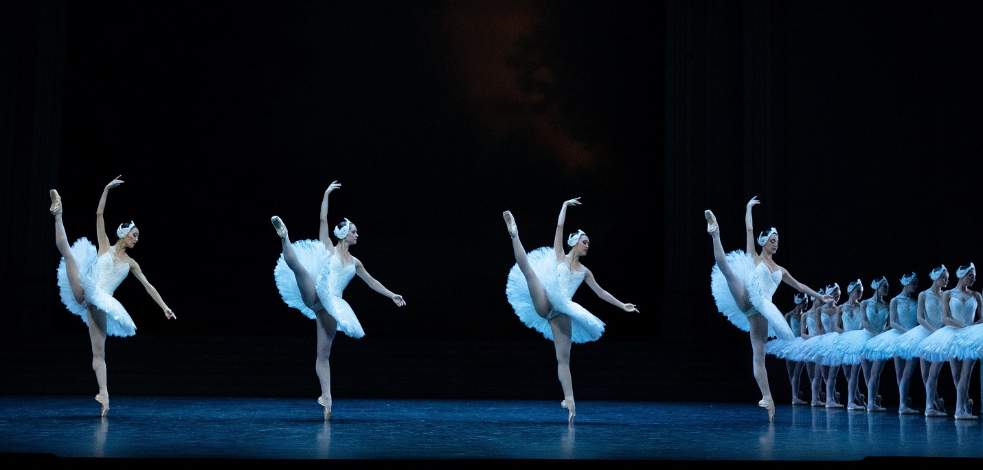 「パリ・オペラ座『白鳥の湖』IMAX」　クラシック・バレエの代表作が世界初のIMAX上映　11月8日より限定7日間公開